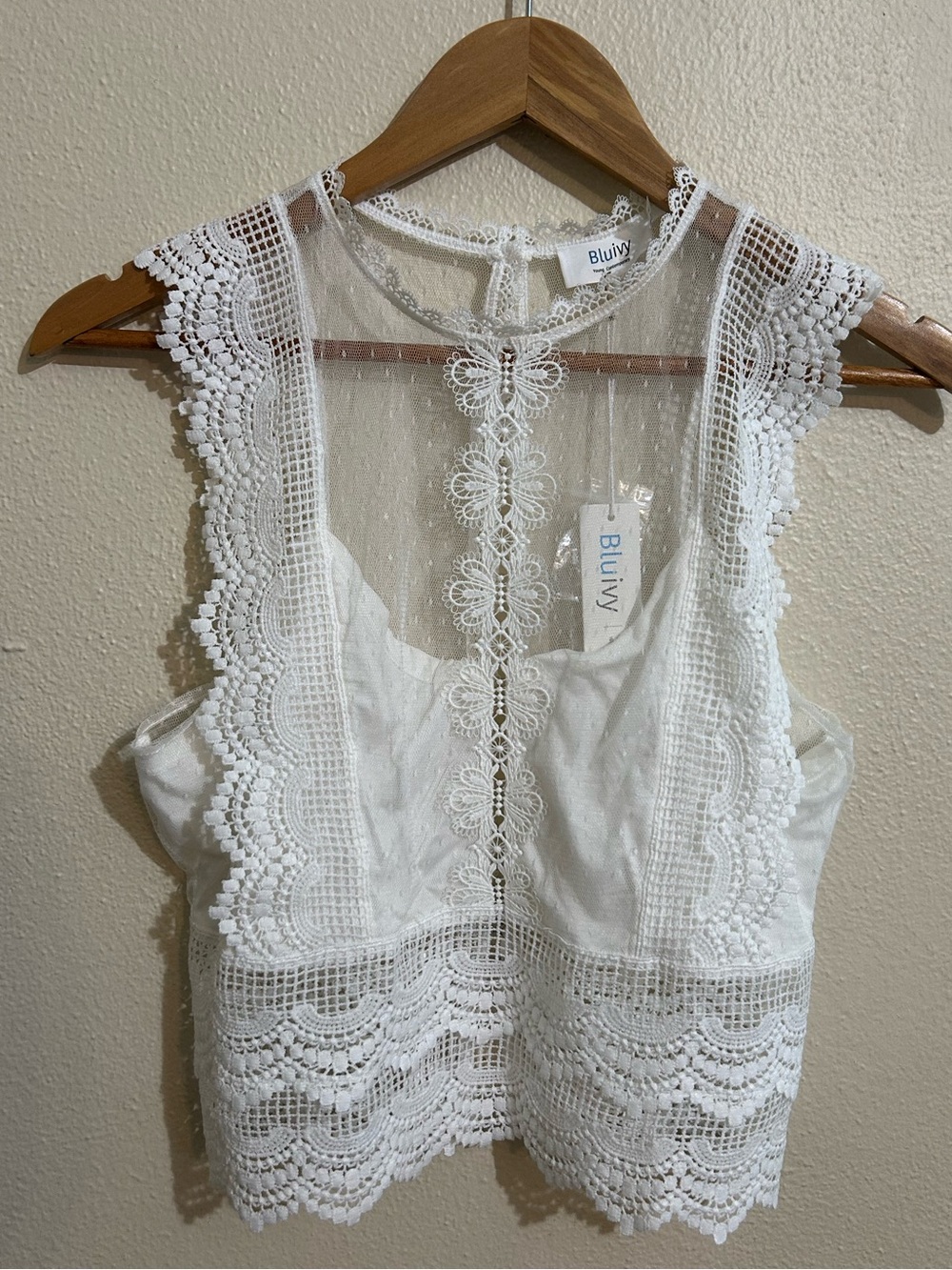 Bluivy White Lace Crochet Shell Top Size Small Renaissance Sheer
